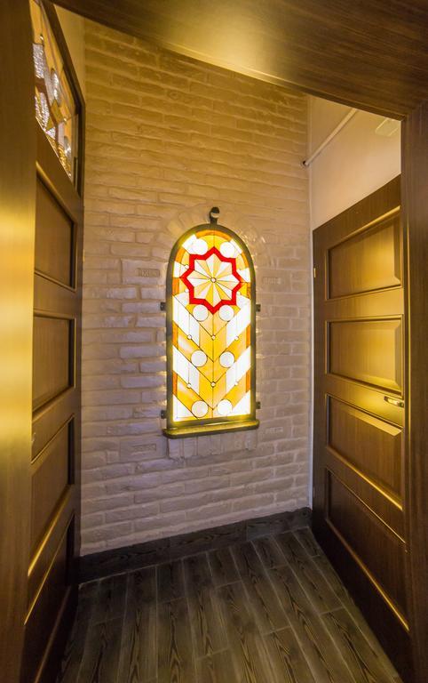 Apartment On Valova 16-2- 2 Minutes To Market Square Lviv Bagian luar foto